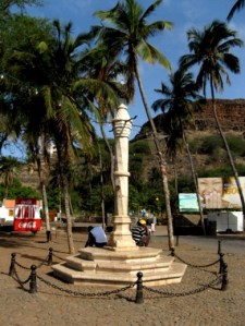 Pelourinho do século XVI na antiga capital da ilha